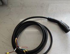 挚达充电桩拆下的充电枪线，长5米，锁扣断了 低价出